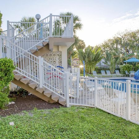 Floranada Condos Pompano Beach Exterior photo