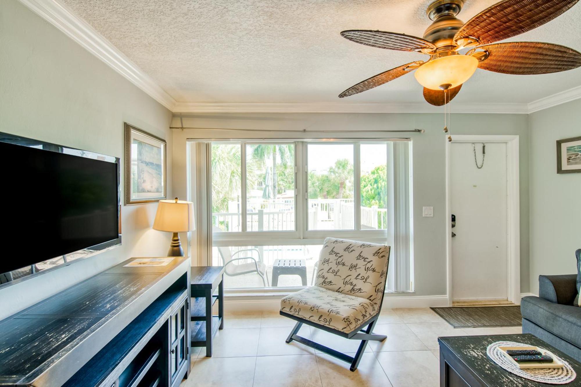Floranada Condos Pompano Beach Room photo